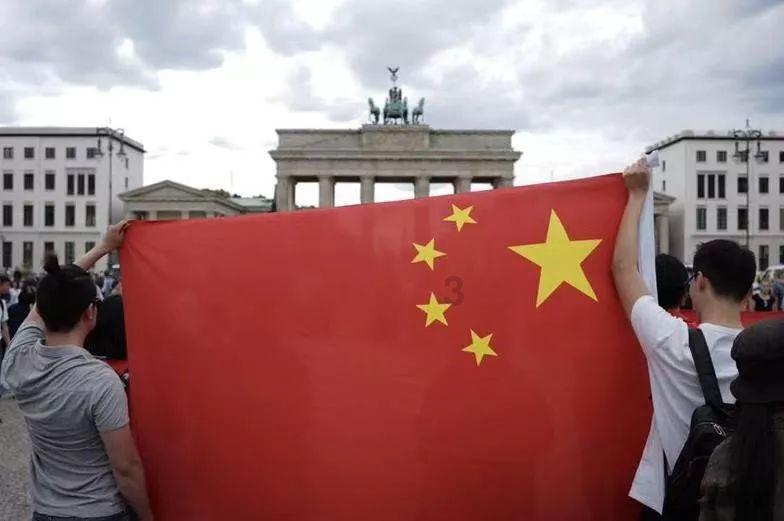 云上的歌