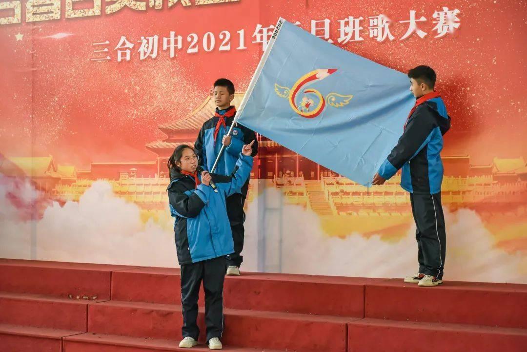 恐龙绝地逃生